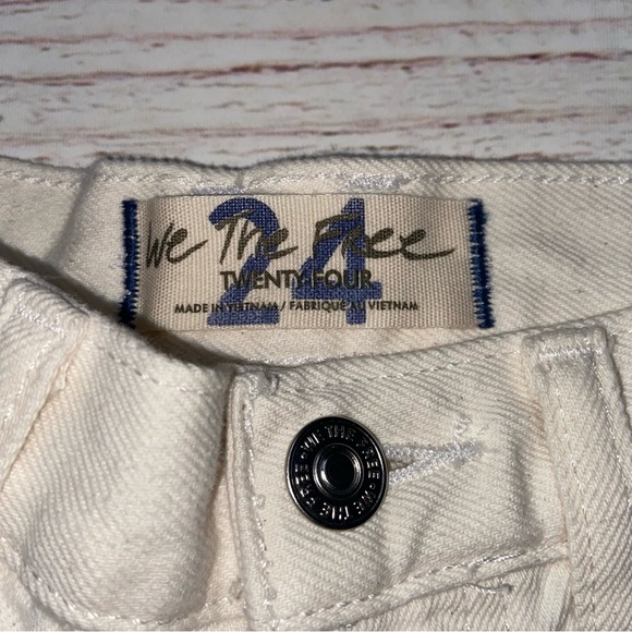 Free People We The Free Loving Good Vibrations Cut Off Jean Shorts Sz 24 - Picture 8 of 14